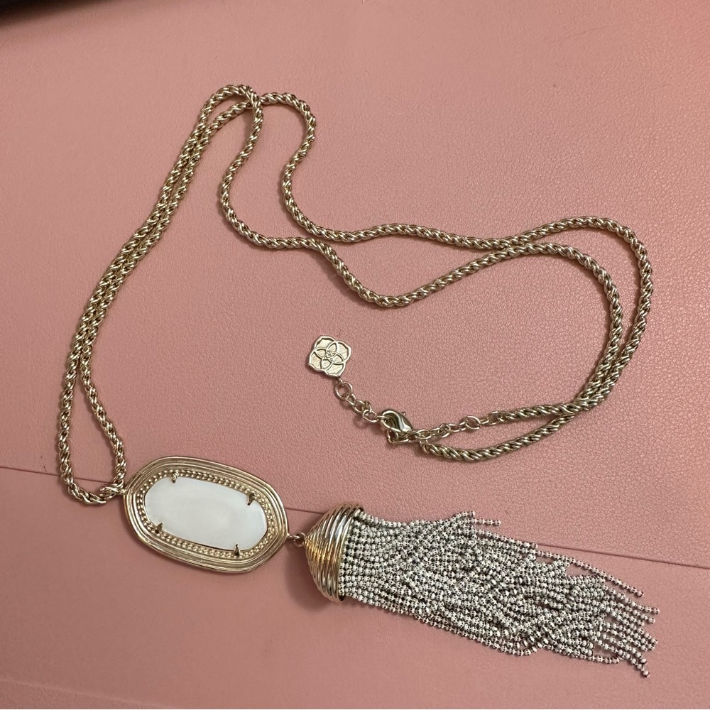 Kendra Scott Necklace